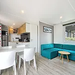 Mobil-home Grand Confort 4 Pers, 2 Chambres, 1 Sdb, Clim, Terrasse & Parking, A 200m De La - Fr-1-361a-2
