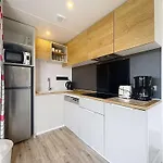 Dom wakacyjny Mobil-home Grand Confort 4 Pers, 2 Chambres, 1 Sdb, Clim, Terrasse & Parking, A 200m De La - Fr-1-361a-2